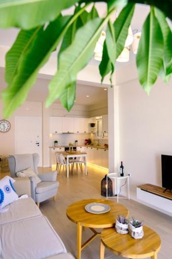 Harmony Suite In The Center Of Kalamáta Eksteriør bilde